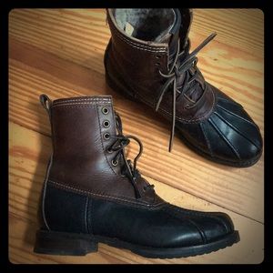 Frye Boots 9 1/2 (narrow so fit like 9)